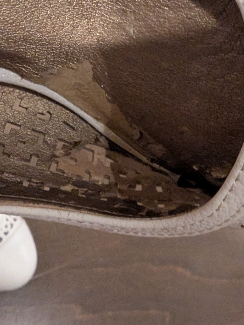 Lifestride Womens White Perforated Shoes - Picture 5 of 8